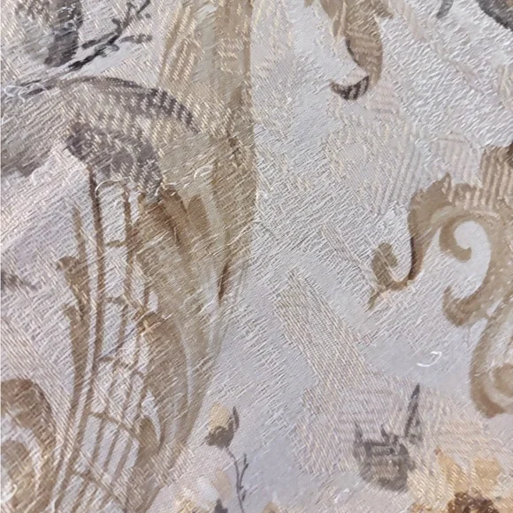 Croscill King Comforter in Cream and Pink Floral - Picture 8 of 16